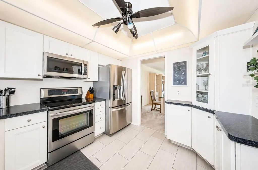 4725 Cove Circle St Petersburg FL 33708