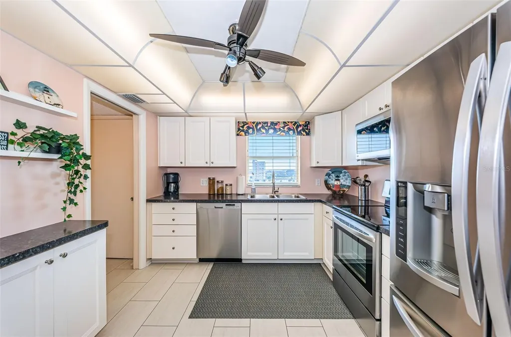 4725 Cove Circle St Petersburg FL 33708