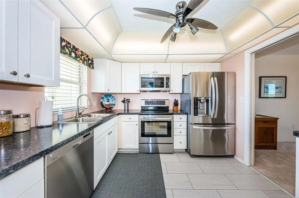 4725 Cove Circle St Petersburg FL 33708