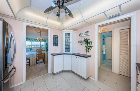 4725 Cove Circle St Petersburg FL 33708