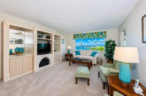 4725 Cove Circle St Petersburg FL 33708