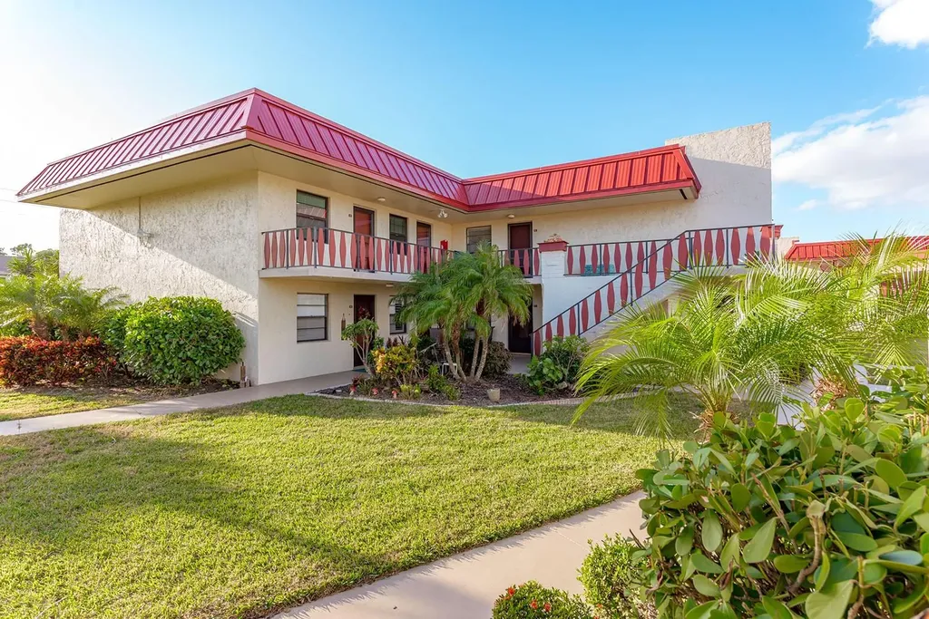 84 Boundary Boulevard Rotonda West FL 33947