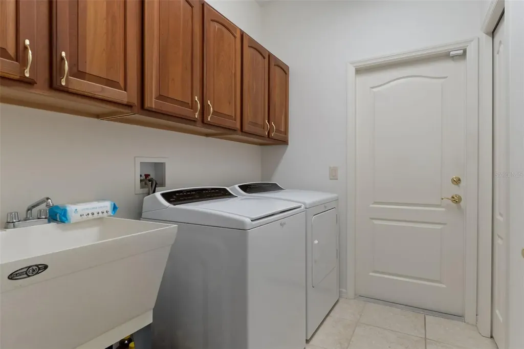 2786 N Canterbury Lake Drive Hernando FL 34442