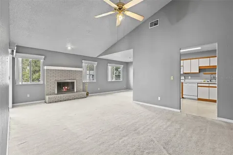 5273 Tunbridge Wells Lane Orlando FL 32812