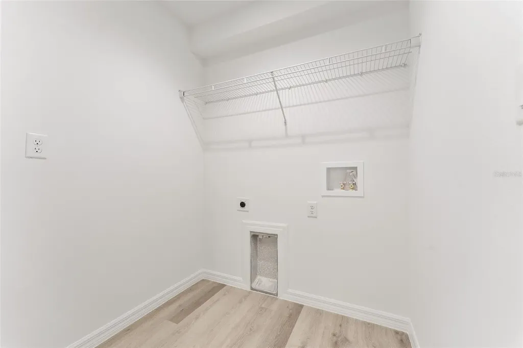 13027 NE 5th Place Silver Springs FL 34488