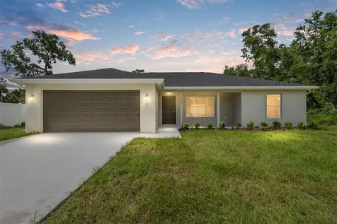 13027 NE 5th Place Silver Springs FL 34488
