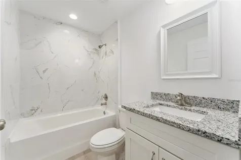 13027 NE 5th Place Silver Springs FL 34488