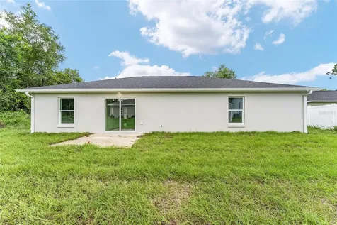 13027 NE 5th Place Silver Springs FL 34488