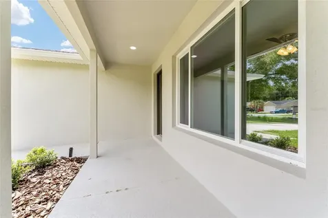 13027 NE 5th Place Silver Springs FL 34488