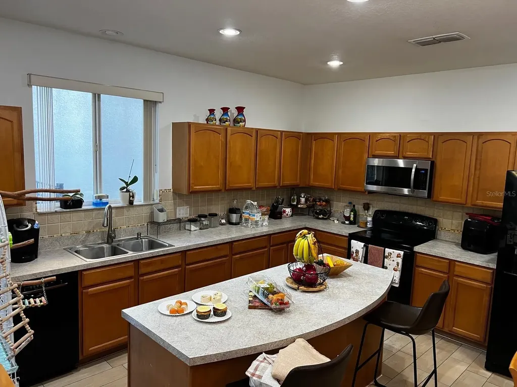 13038 Oulton Circle Orlando FL 32832