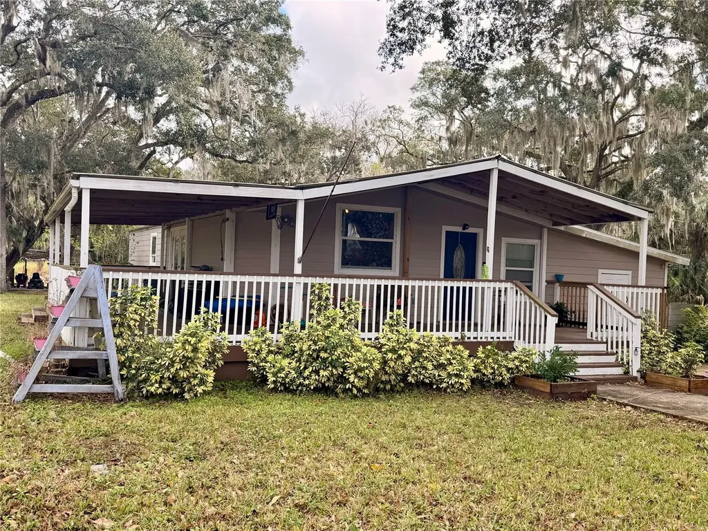 685 Eagle Watch Road Oak Hill FL 32759