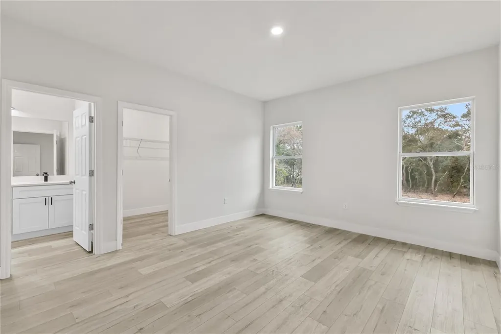 1215 W Hedgewood Lane Citrus Springs FL 34434