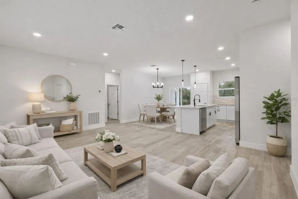 1215 W Hedgewood Lane Citrus Springs FL 34434