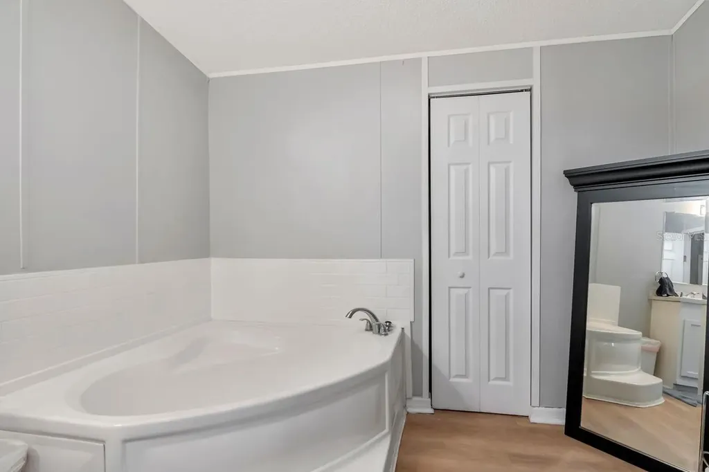 10404 Hawk Court Riverview FL 33578