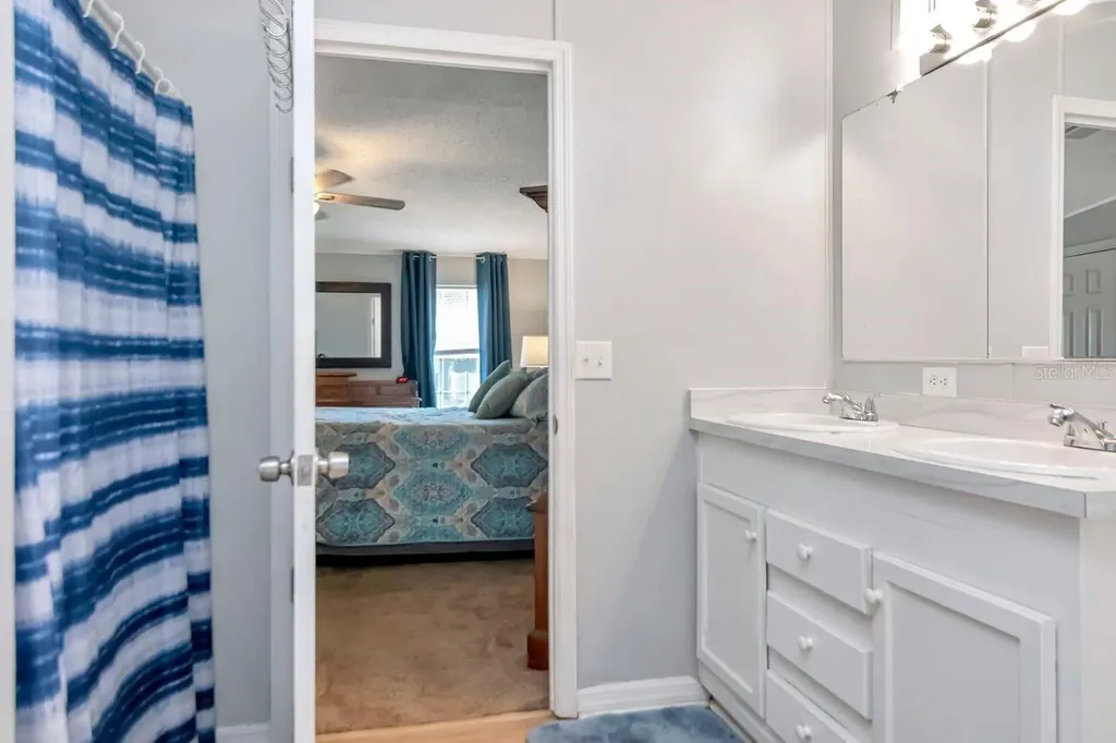 10404 Hawk Court Riverview FL 33578