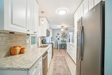 2137 Malcolm Drive Palm Harbor FL 34684