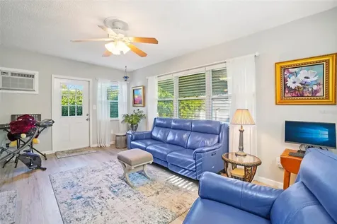 2137 Malcolm Drive Palm Harbor FL 34684