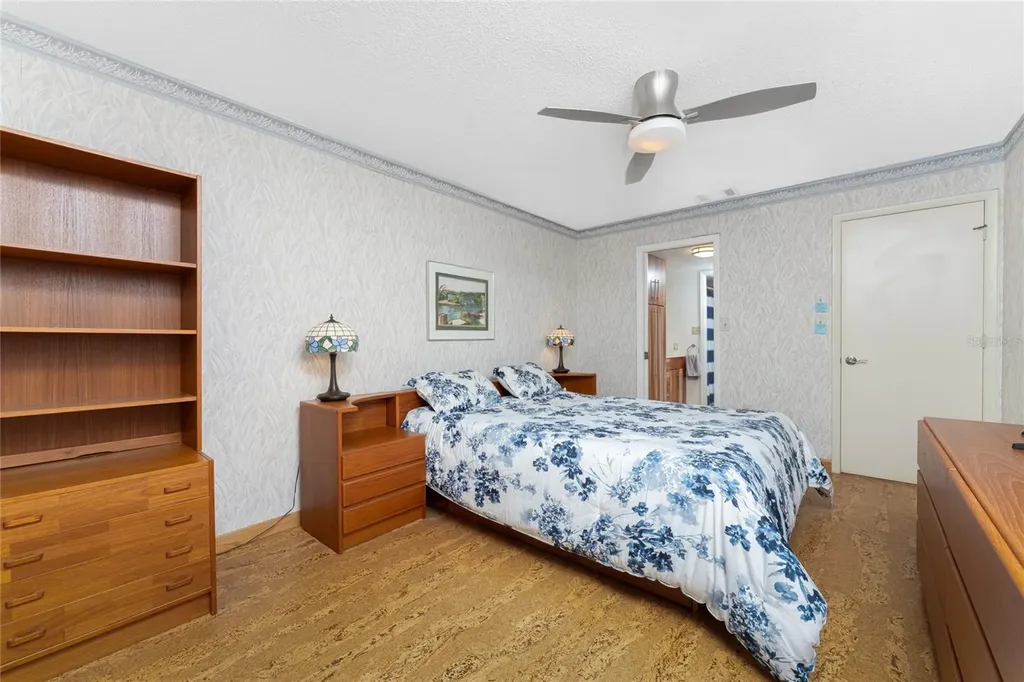 2700 N Beach Road Englewood FL 34223