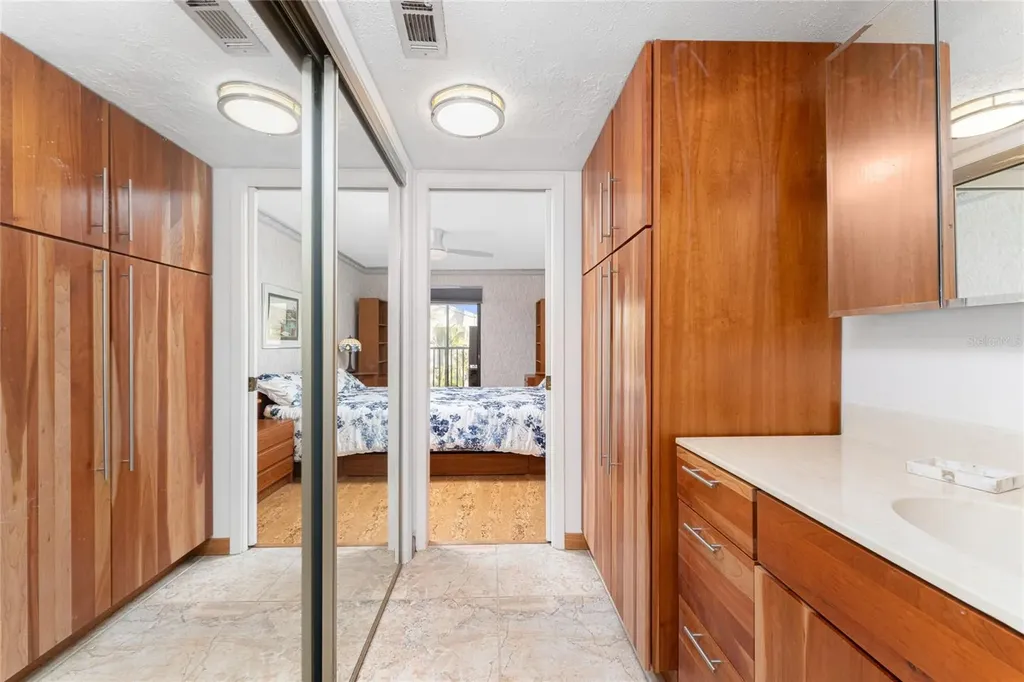 2700 N Beach Road Englewood FL 34223