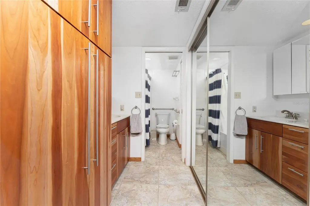 2700 N Beach Road Englewood FL 34223