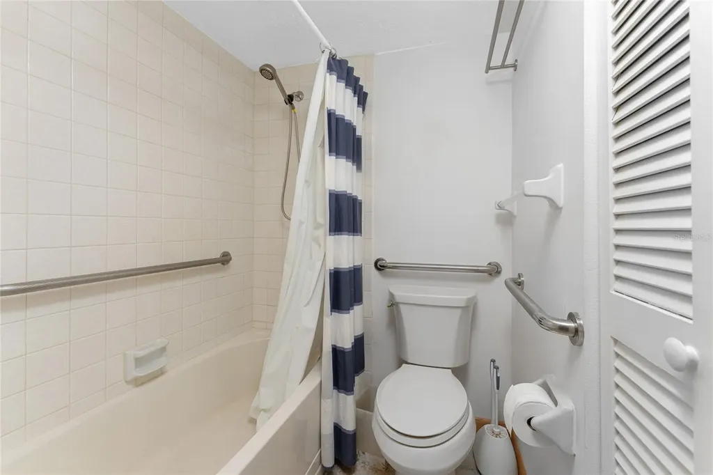 2700 N Beach Road Englewood FL 34223