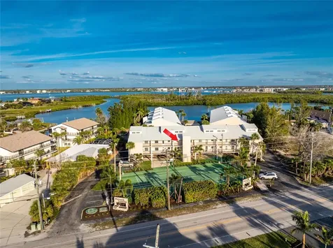 2700 N Beach Road Englewood FL 34223