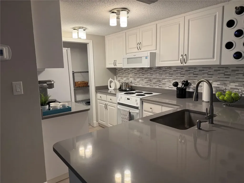 36750 Us Highway 19 N Palm Harbor FL 34683
