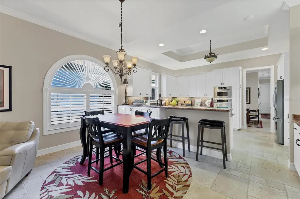 7612 Calle Facil Sarasota FL 34238