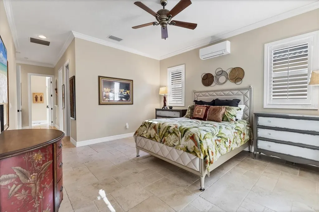 7612 Calle Facil Sarasota FL 34238