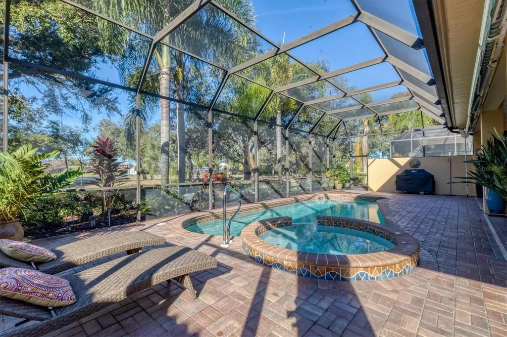 7612 Calle Facil Sarasota FL 34238