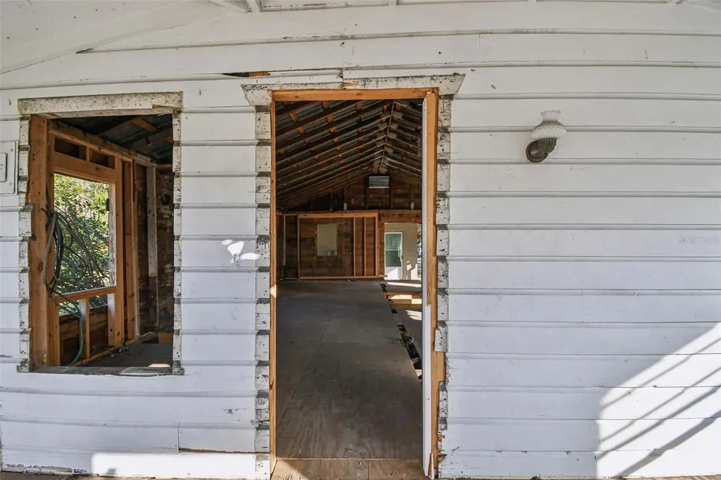 2311 S Ronald Reagan Boulevard Altamonte Springs FL 32701