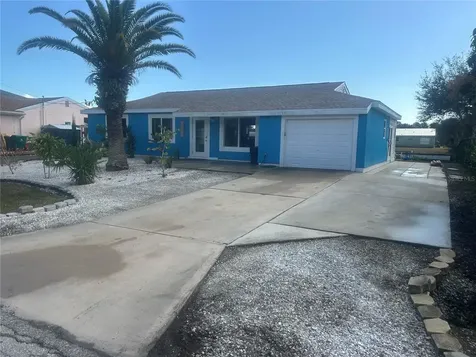 18566 Van Nuys Circle Port Charlotte FL 33948