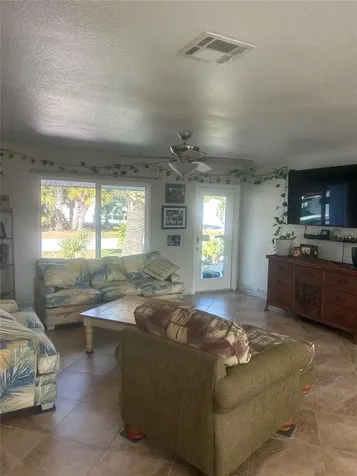 18566 Van Nuys Circle Port Charlotte FL 33948