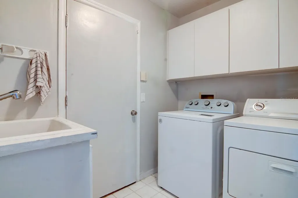 119 W Forest Oak Place Beverly Hills FL 34465