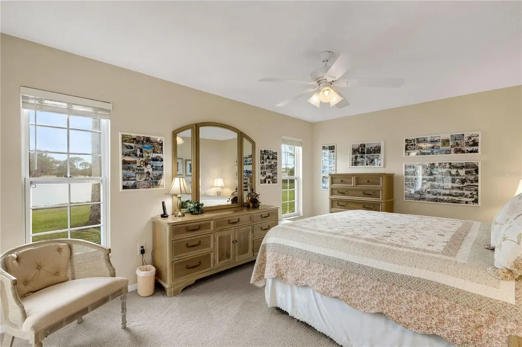 3242 Ringwood Meadow Sarasota FL 34235