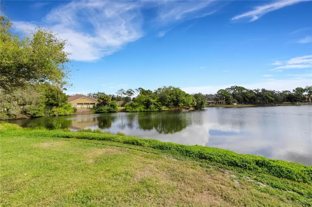3242 Ringwood Meadow Sarasota FL 34235