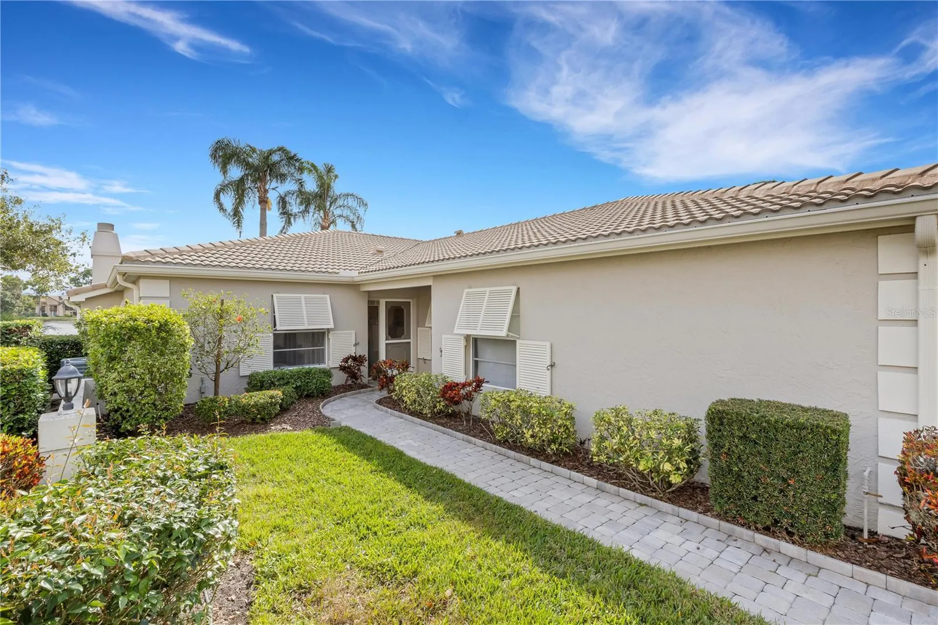 3242 Ringwood Meadow Sarasota FL 34235