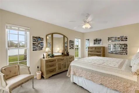 3242 Ringwood Meadow Sarasota FL 34235