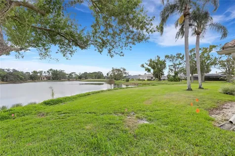 3242 Ringwood Meadow Sarasota FL 34235