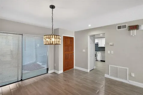 605 Woodridge Drive Fern Park FL 32730