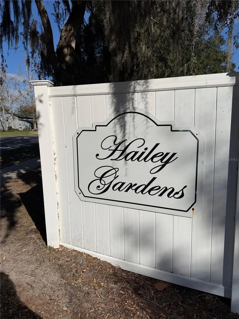 2306 SW 42nd Drive Gainesville FL 32607