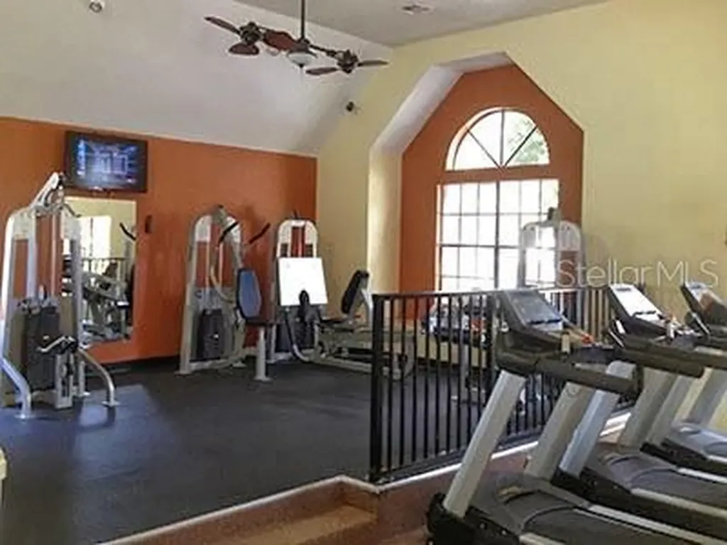 315 Lakepointe Drive Altamonte Springs FL 32701