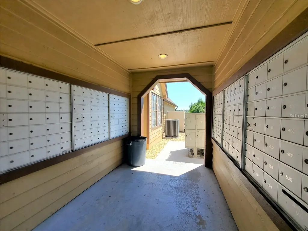 315 Lakepointe Drive Altamonte Springs FL 32701