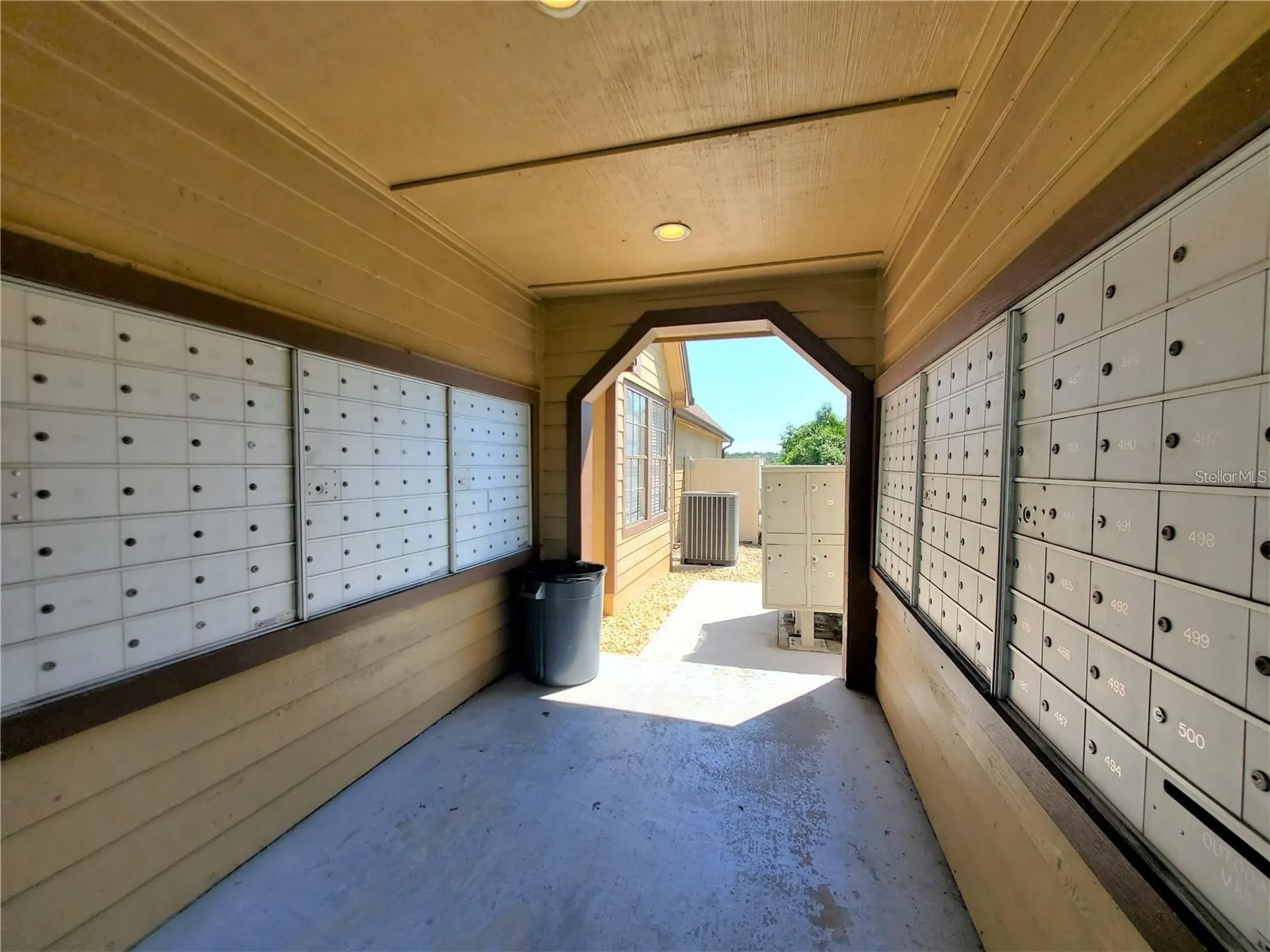 315 Lakepointe Drive Altamonte Springs FL 32701