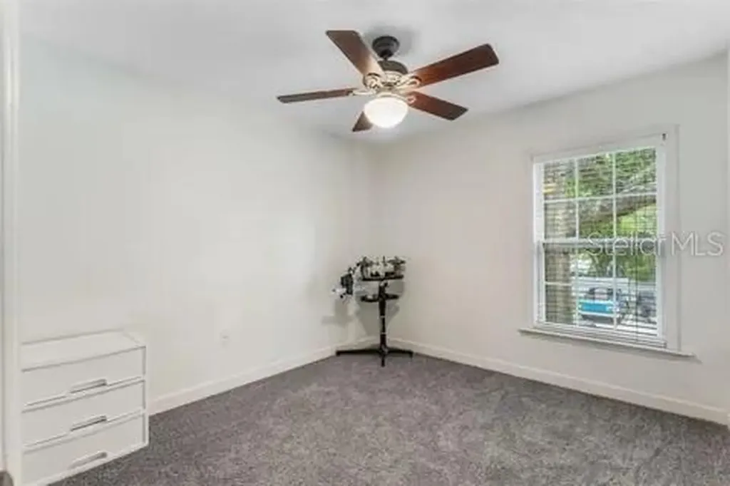 2019 Dixie Belle Drive Orlando FL 32812