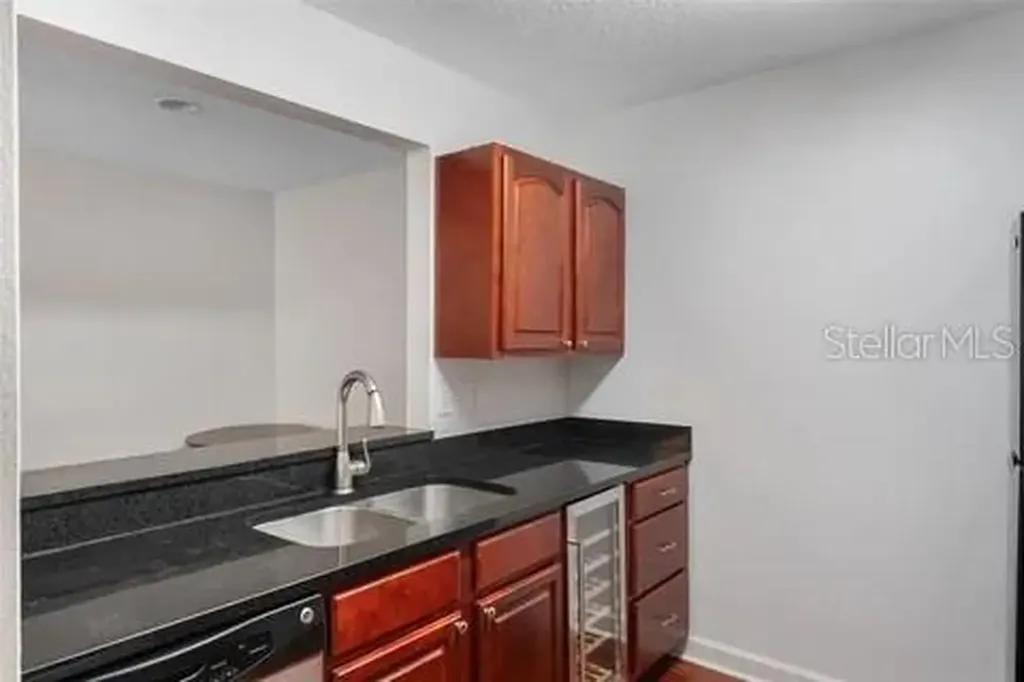 2019 Dixie Belle Drive Orlando FL 32812