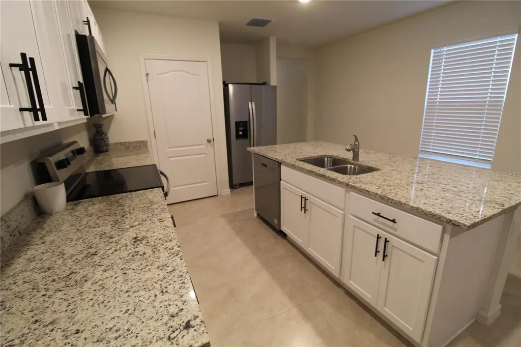 423 Pelham Park Drive Deland FL 32720
