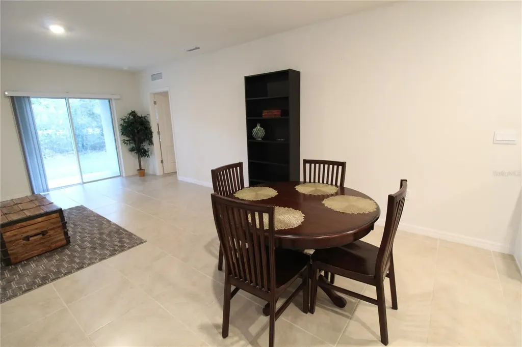 423 Pelham Park Drive Deland FL 32720