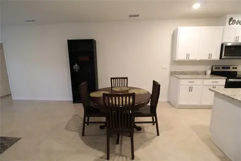 423 Pelham Park Drive Deland FL 32720