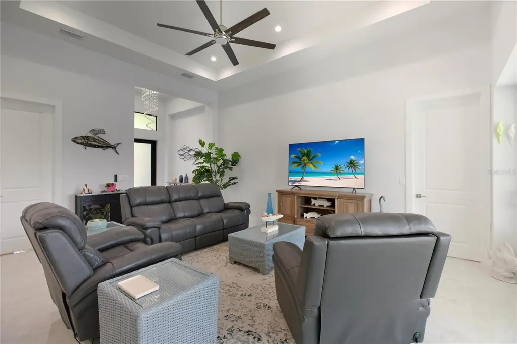 1822 SW 48th Terrace Cape Coral FL 33914